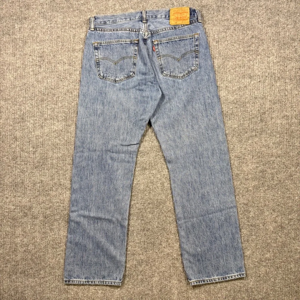 Levis 501 Original Fit Jeans Medium Wash Blue Button Fly Straight Leg 34x29